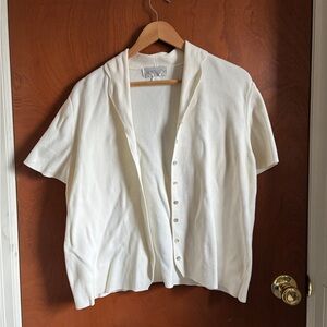 Casual Corner Annex Cream Short Sleeve Knit Cardigan